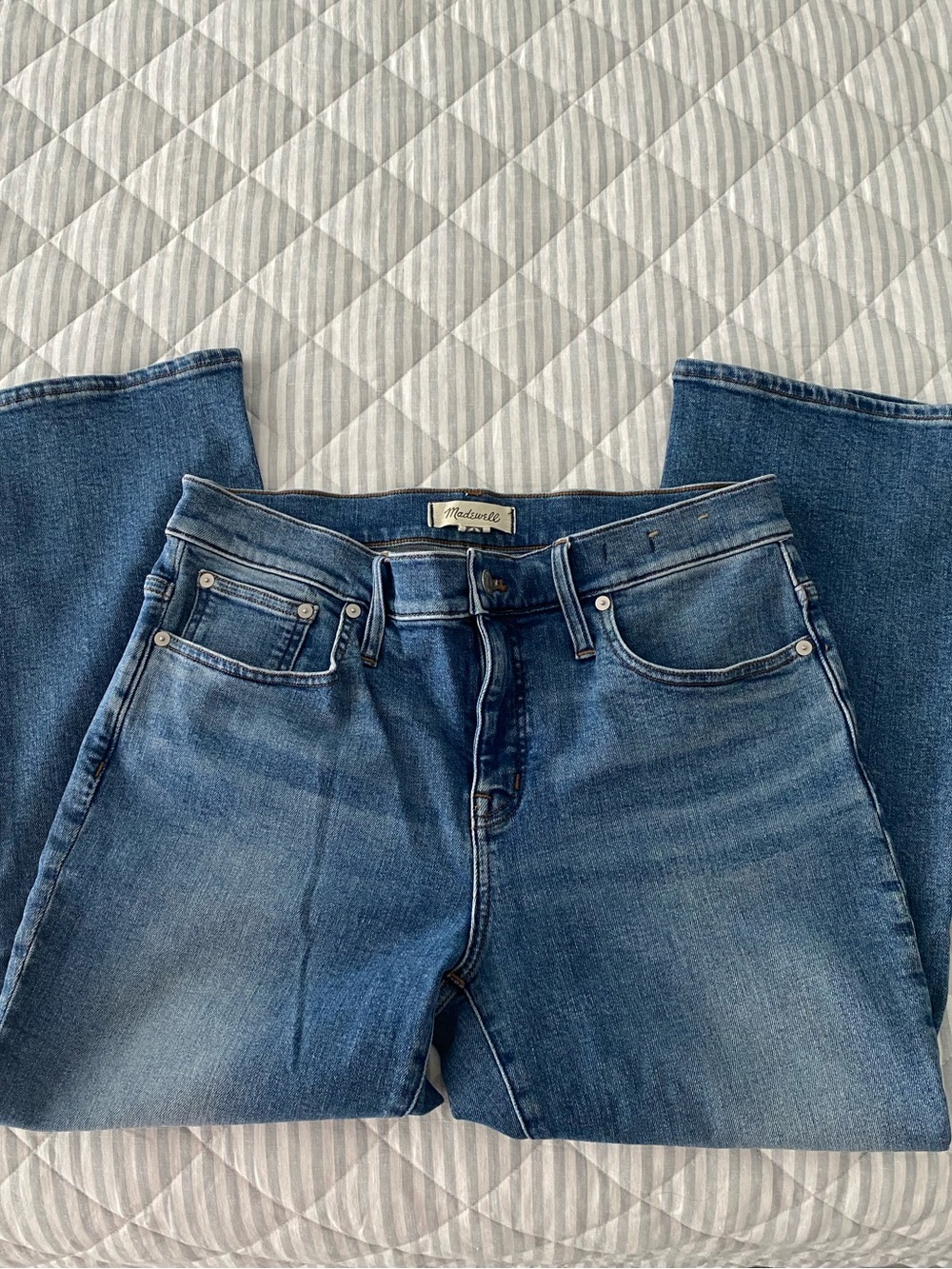 MADEWELL Mid Rise Kick Out Jeans Size 30P (10 Petite)